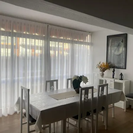 150m2 Con Vistas Al Mar Y Al Castillo De Apartment